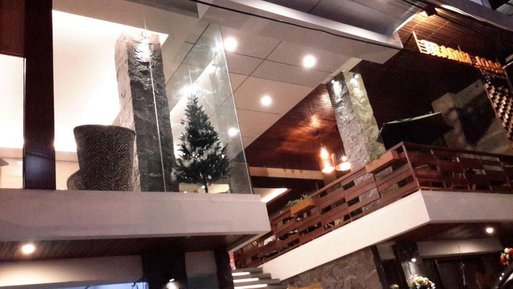 Biz Hotel City Center Ambon Exteriör bild