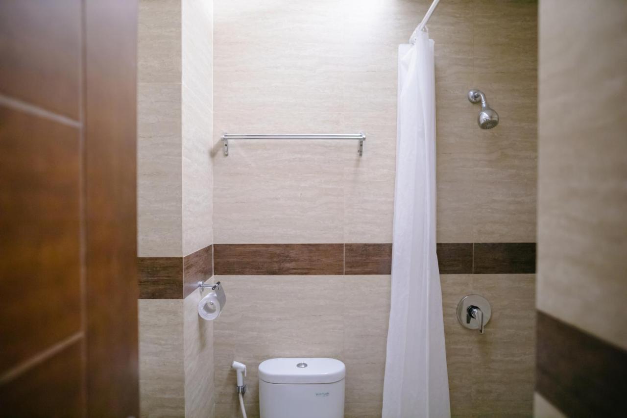Biz Hotel City Center Ambon Exteriör bild