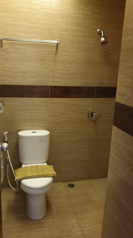 Biz Hotel City Center Ambon Exteriör bild